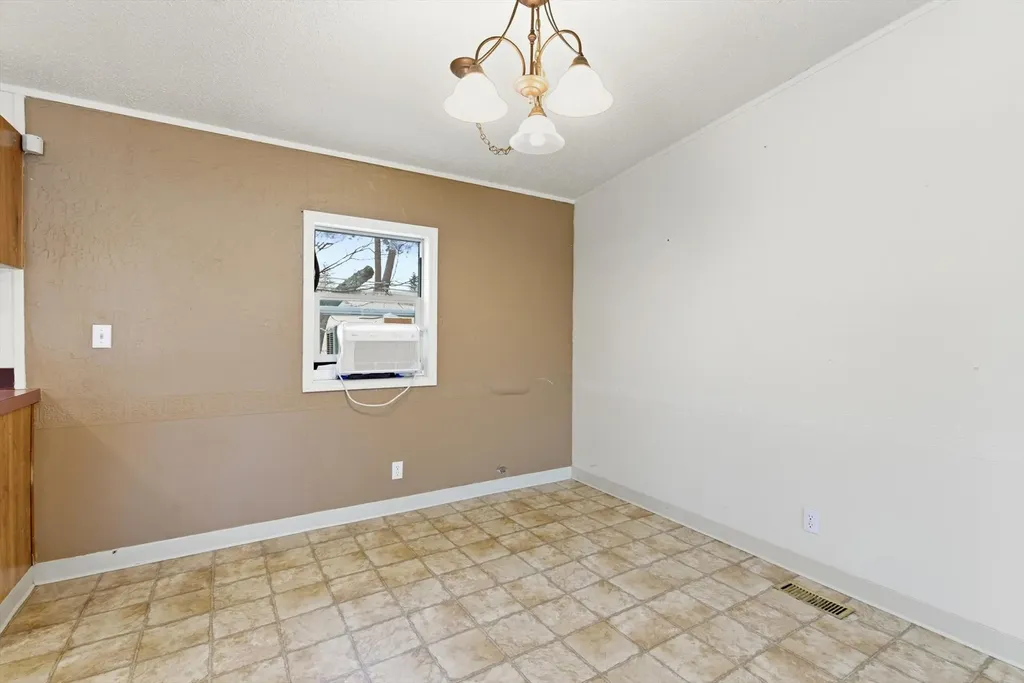 22250 Holy Cross Way Proctor MT 59929