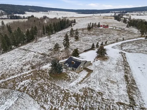 22250 Holy Cross Way Proctor MT 59929