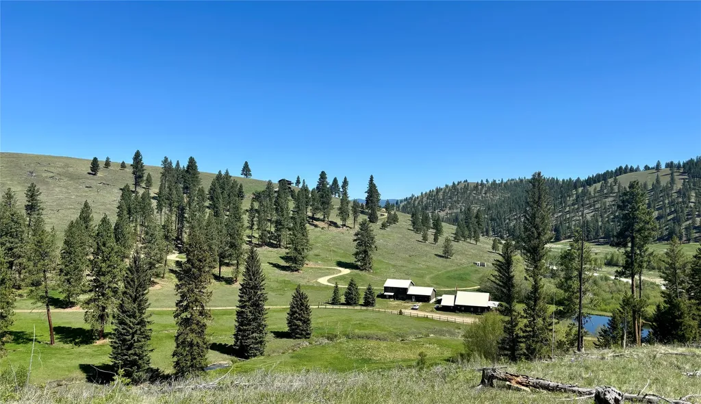 7601 Us Highway 93 S Sula MT 59871