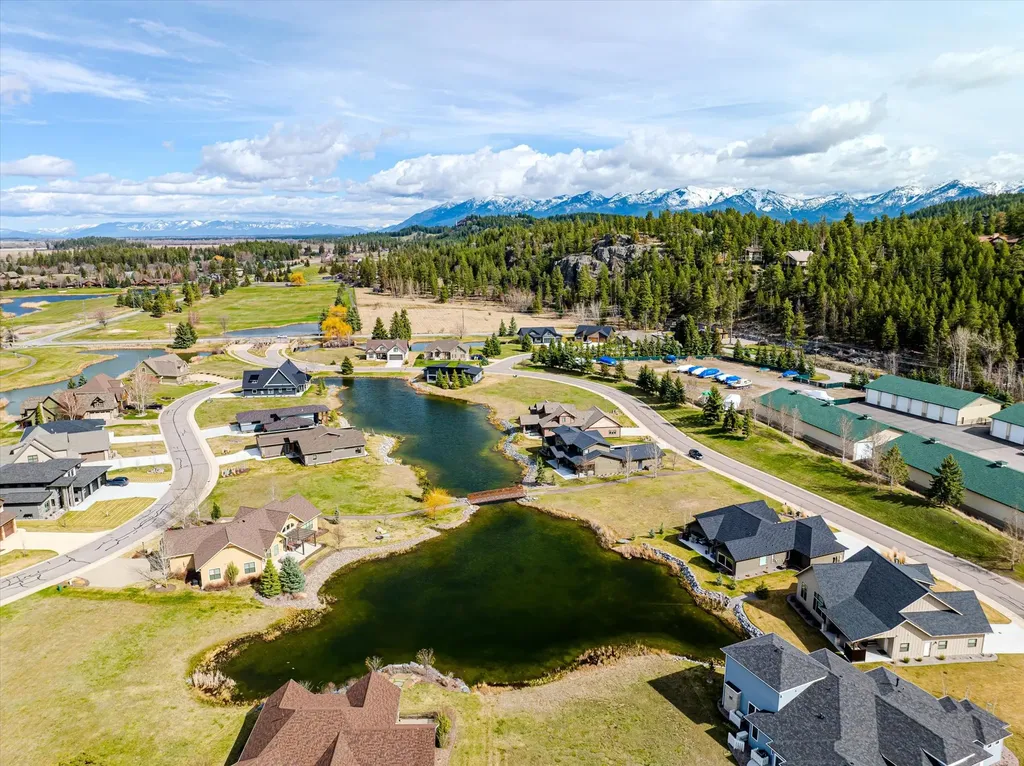 1114 Lake Pointe Drive Bigfork MT 59911