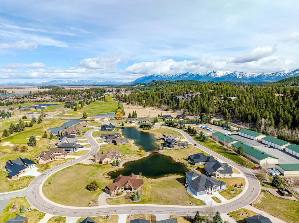 1114 Lake Pointe Drive Bigfork MT 59911