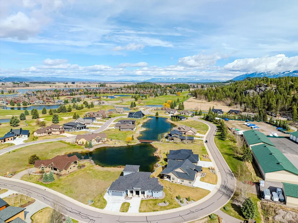 1114 Lake Pointe Drive Bigfork MT 59911