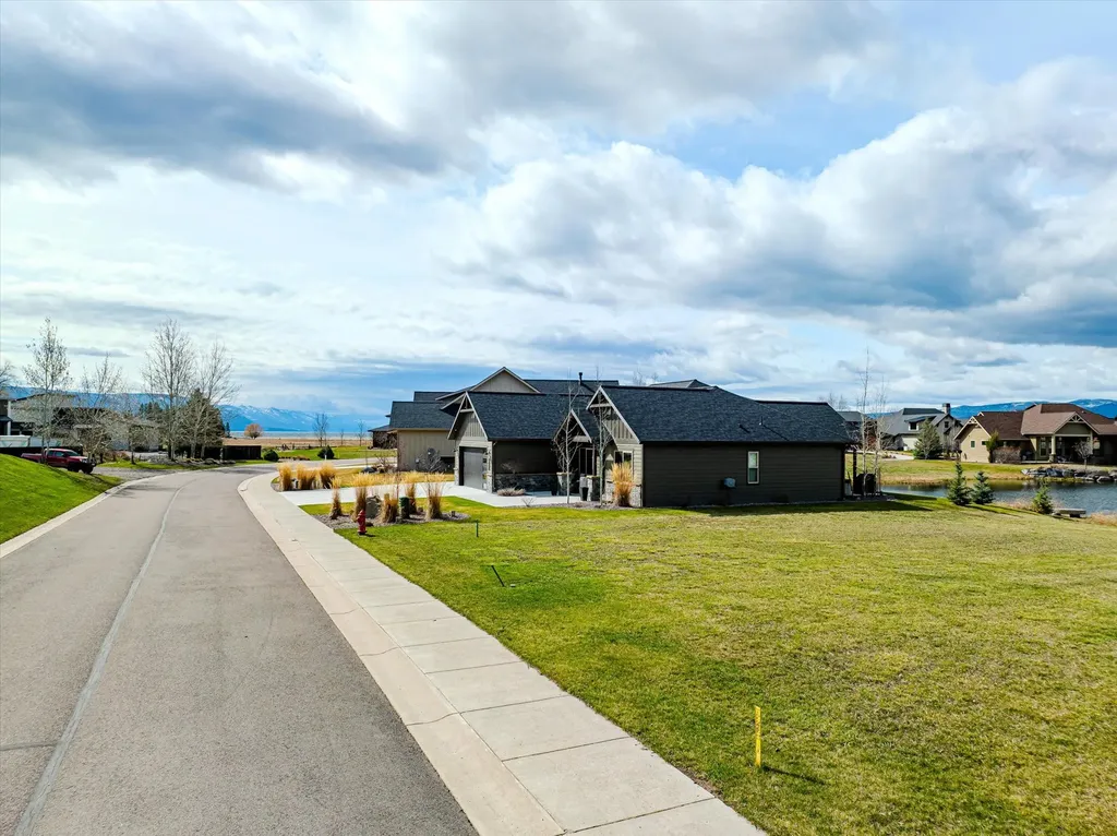 1114 Lake Pointe Drive Bigfork MT 59911