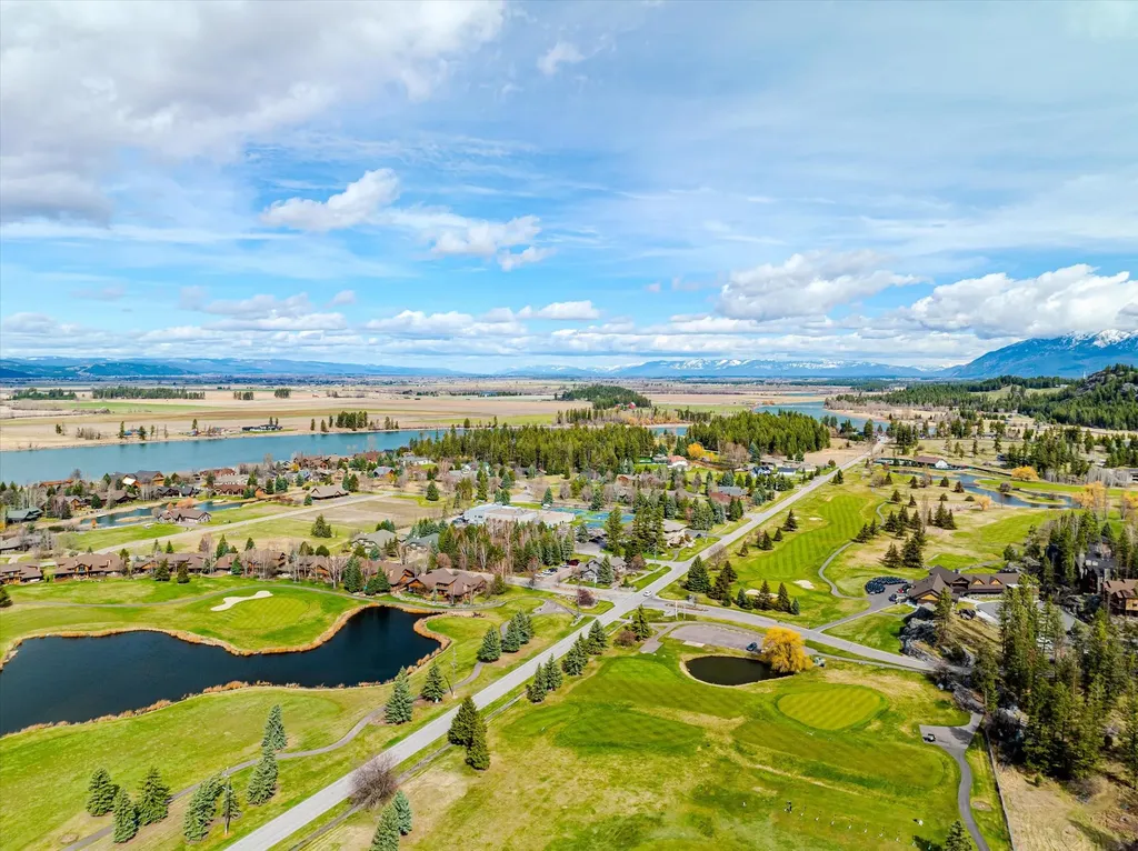 1114 Lake Pointe Drive Bigfork MT 59911