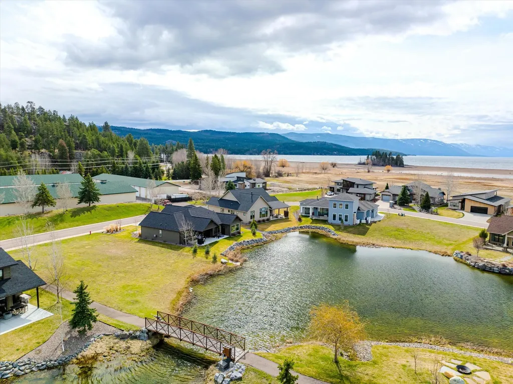 1114 Lake Pointe Drive Bigfork MT 59911
