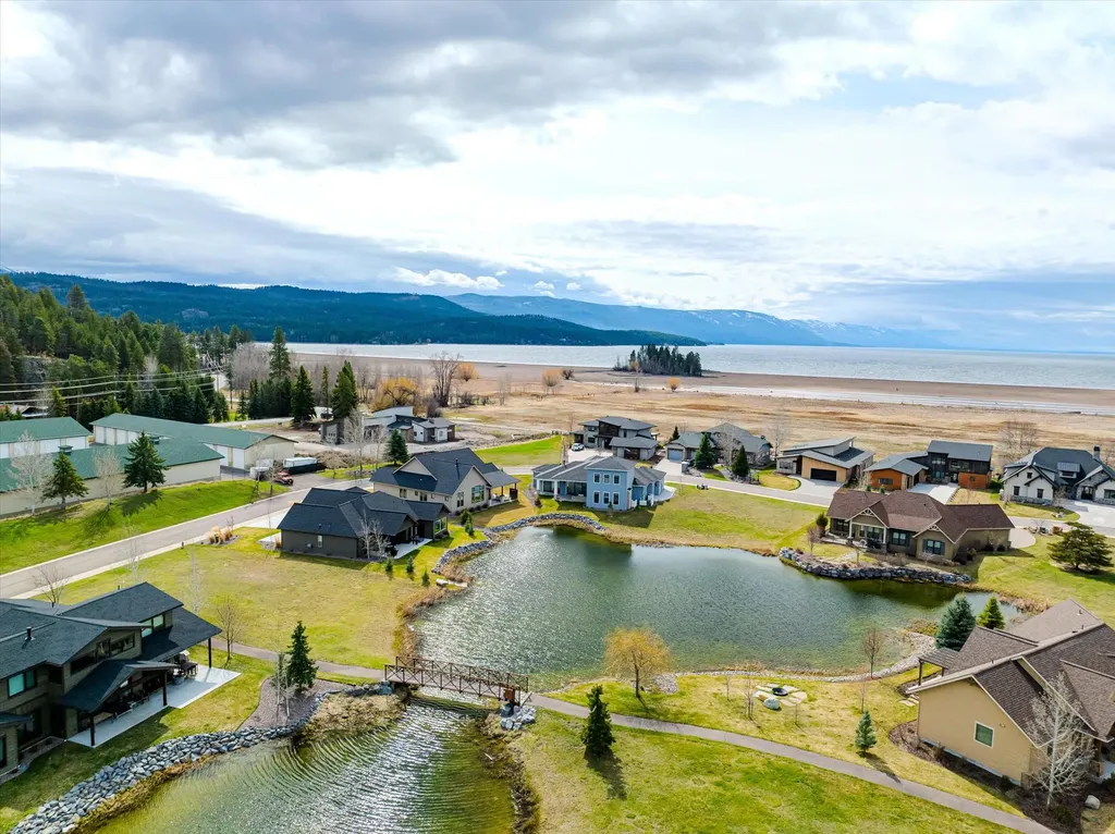 1114 Lake Pointe Drive Bigfork MT 59911