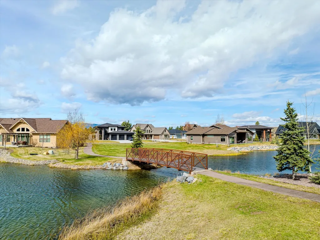 1114 Lake Pointe Drive Bigfork MT 59911