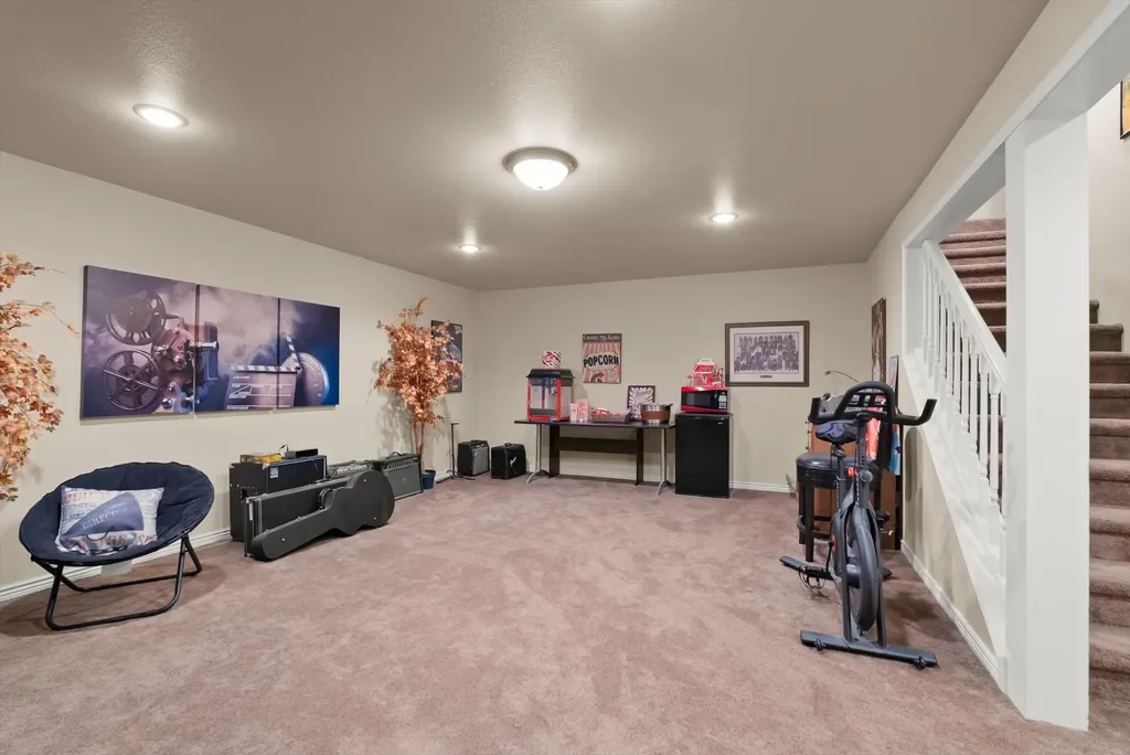 1232 Quail Ridge Drive Kalispell MT 59901
