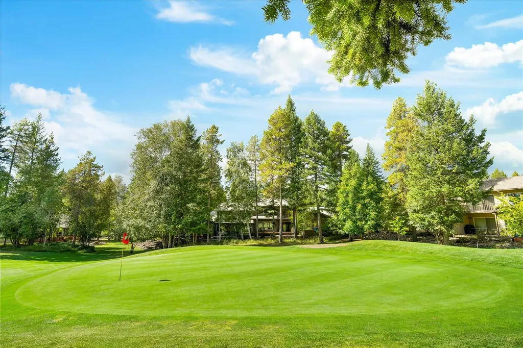 855 St. Andrews Drive Columbia Falls MT 59912