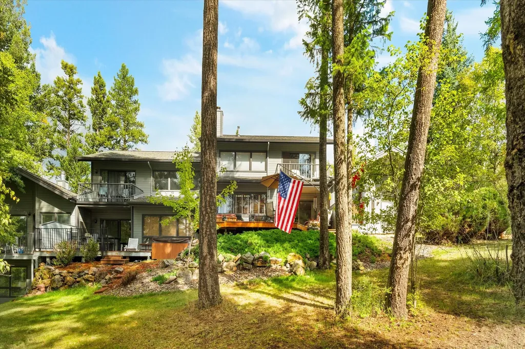 855 St. Andrews Drive Columbia Falls MT 59912