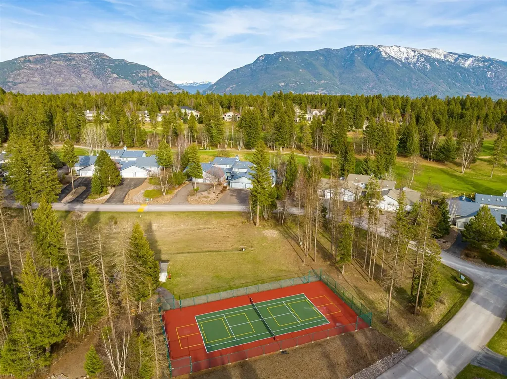 855 St. Andrews Drive Columbia Falls MT 59912