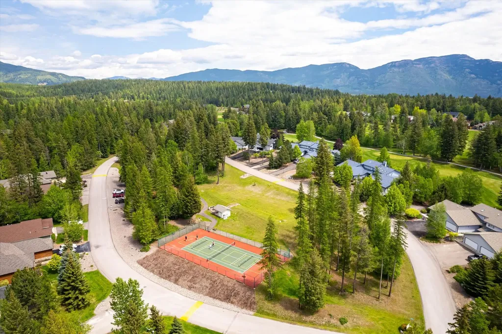 855 St. Andrews Drive Columbia Falls MT 59912
