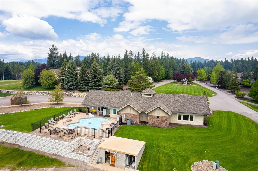 855 St. Andrews Drive Columbia Falls MT 59912