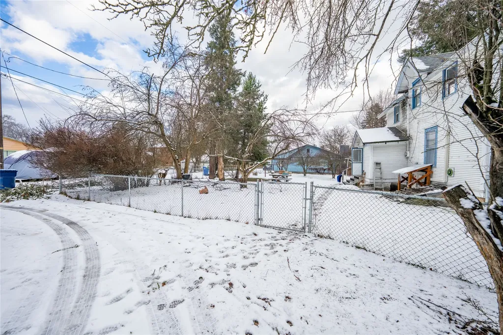 418 Idaho Avenue Libby MT 59923