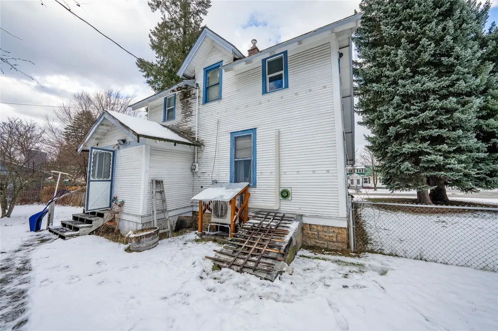 418 Idaho Avenue Libby MT 59923