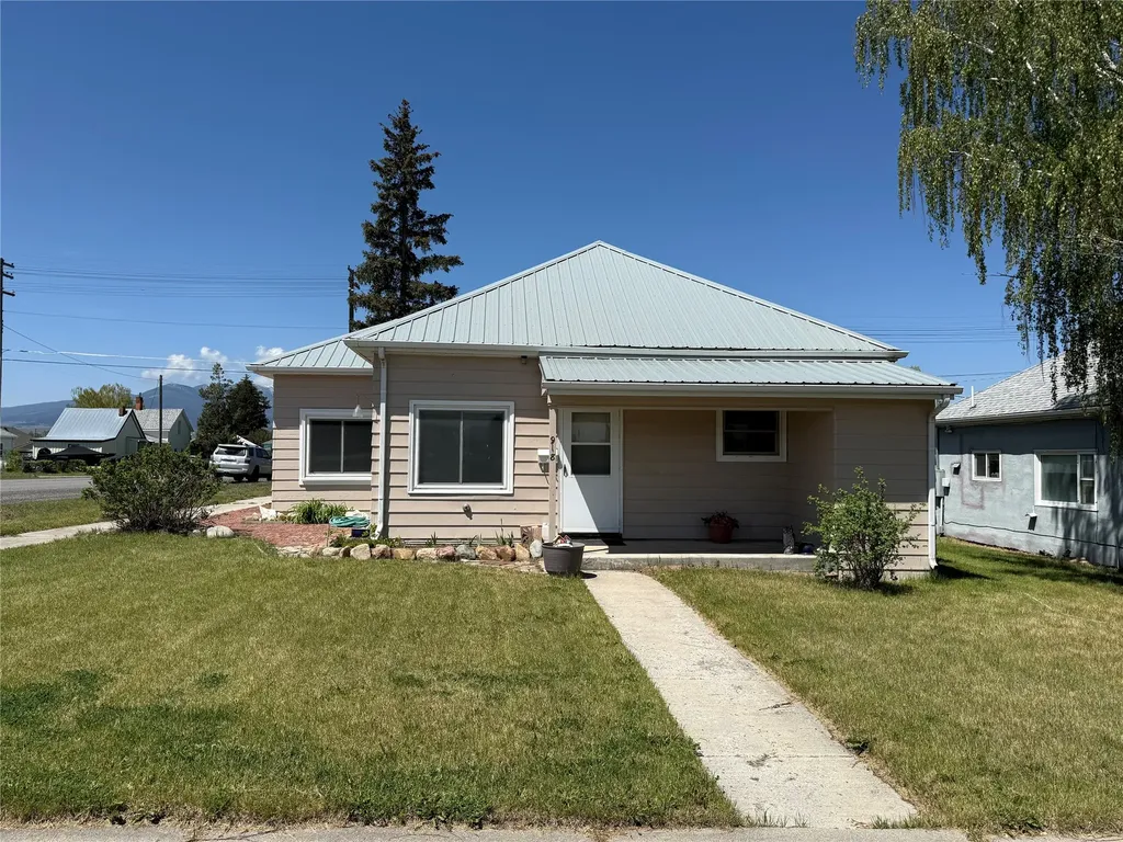 918 Fifth Street Deer Lodge MT 59722