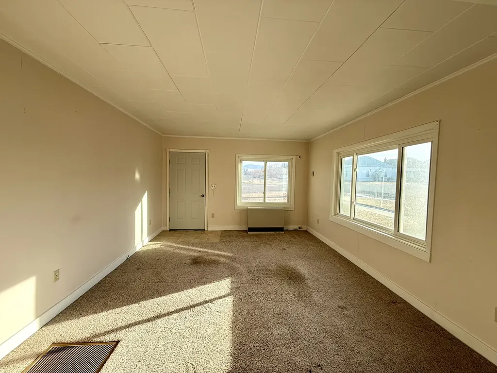 918 Fifth Street Deer Lodge MT 59722