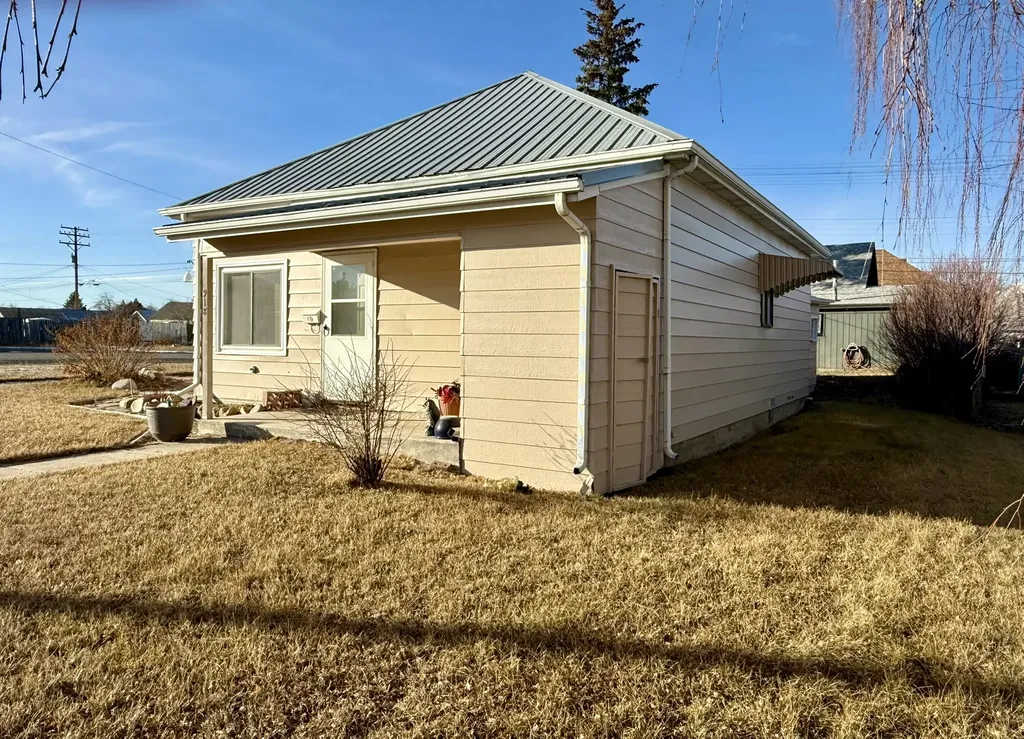 918 Fifth Street Deer Lodge MT 59722