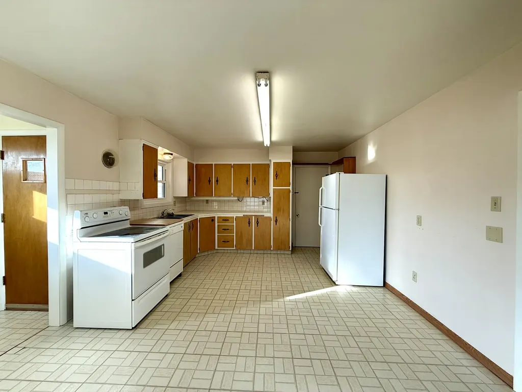 918 Fifth Street Deer Lodge MT 59722