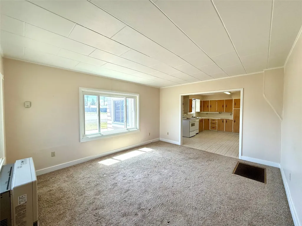 918 Fifth Street Deer Lodge MT 59722