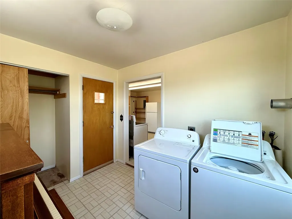 918 Fifth Street Deer Lodge MT 59722