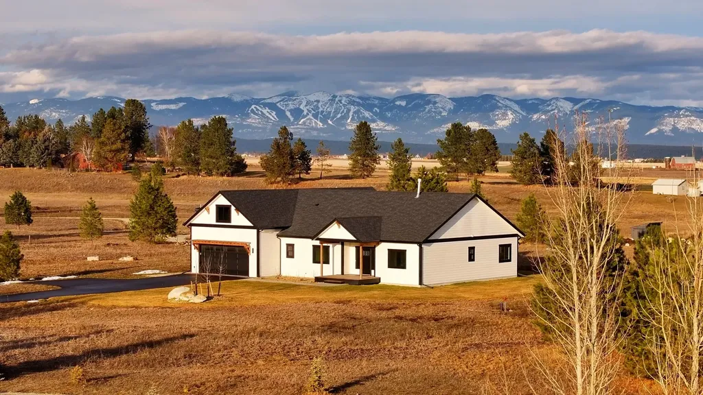 2975 Farm To Market Road Kalispell MT 59901