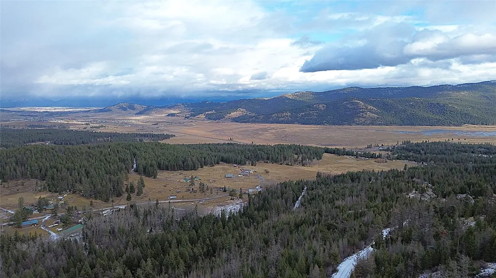 141 Eagle View Road Kila MT 59920