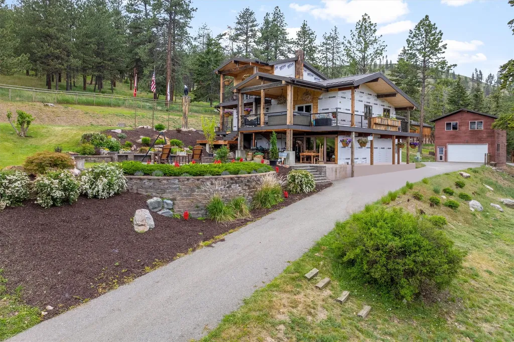 16485 Folsom Road Florence MT 59833
