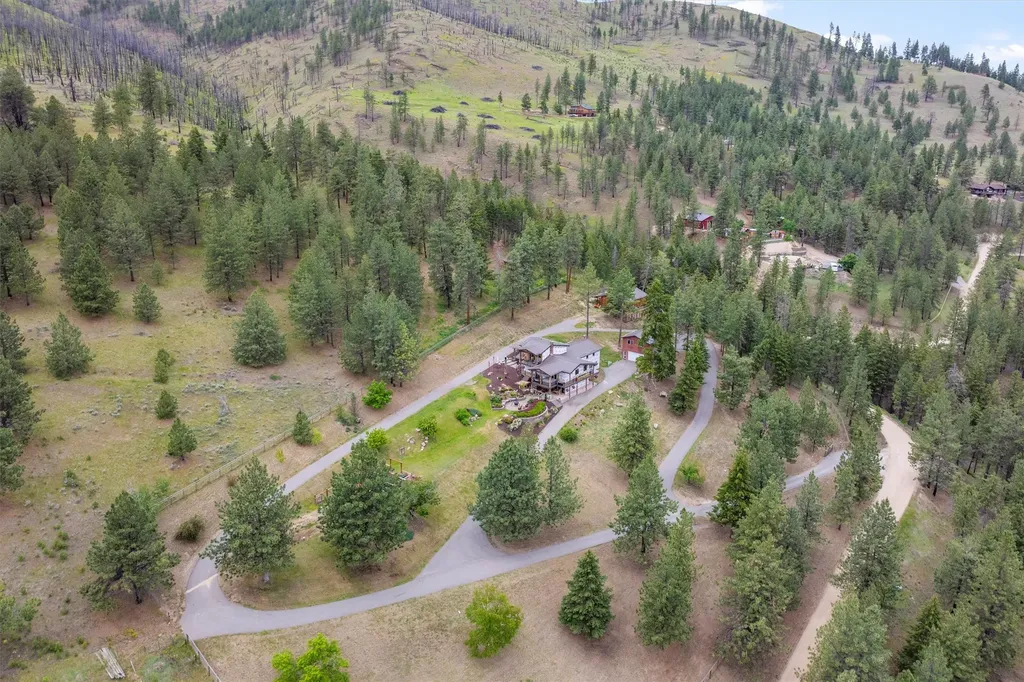 16485 Folsom Road Florence MT 59833