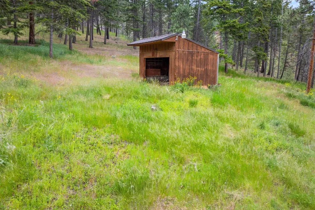 16485 Folsom Road Florence MT 59833