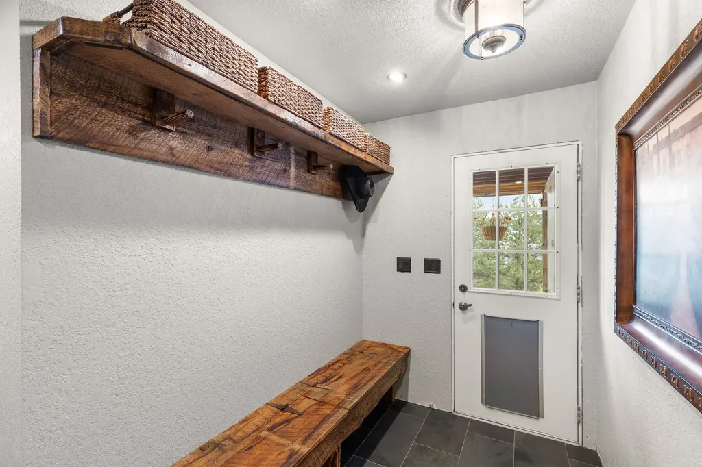 16485 Folsom Road Florence MT 59833