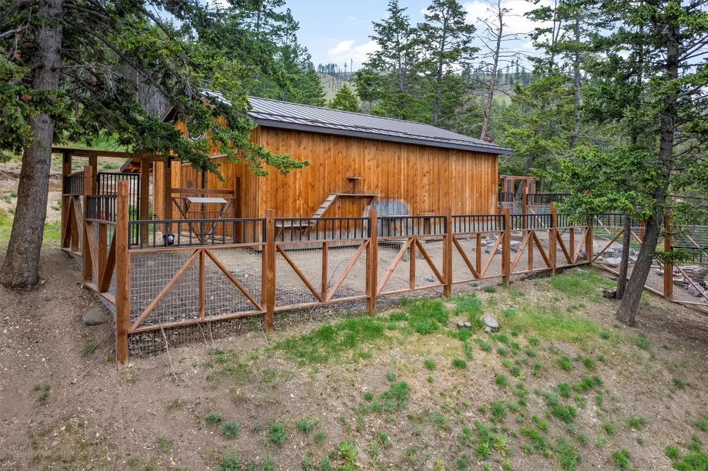16485 Folsom Road Florence MT 59833