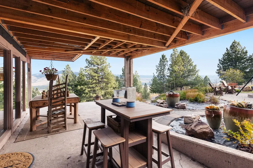 16485 Folsom Road Florence MT 59833