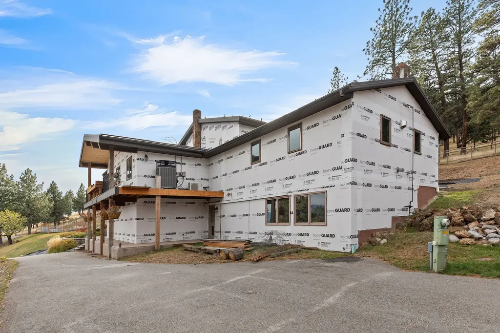 16485 Folsom Road Florence MT 59833