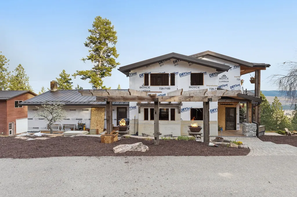 16485 Folsom Road Florence MT 59833