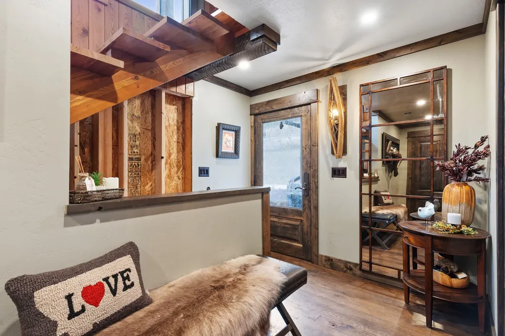 16485 Folsom Road Florence MT 59833