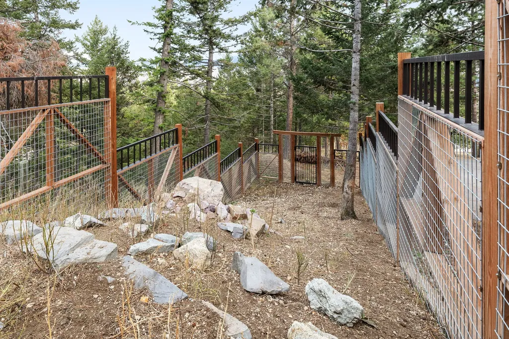 16485 Folsom Road Florence MT 59833
