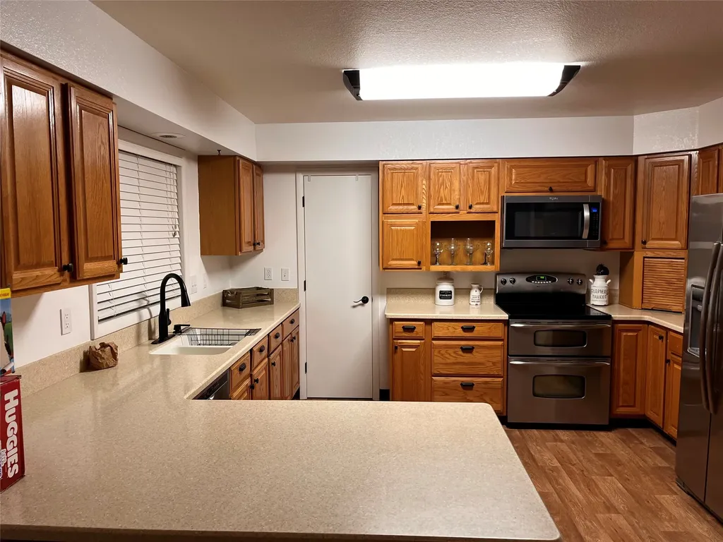 110 Turquoise Drive Lewistown MT 59457