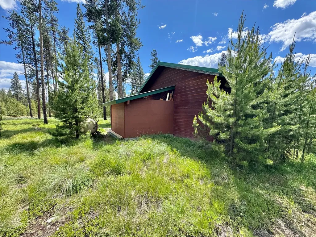 189 Timberlane Seeley Lake MT 59868
