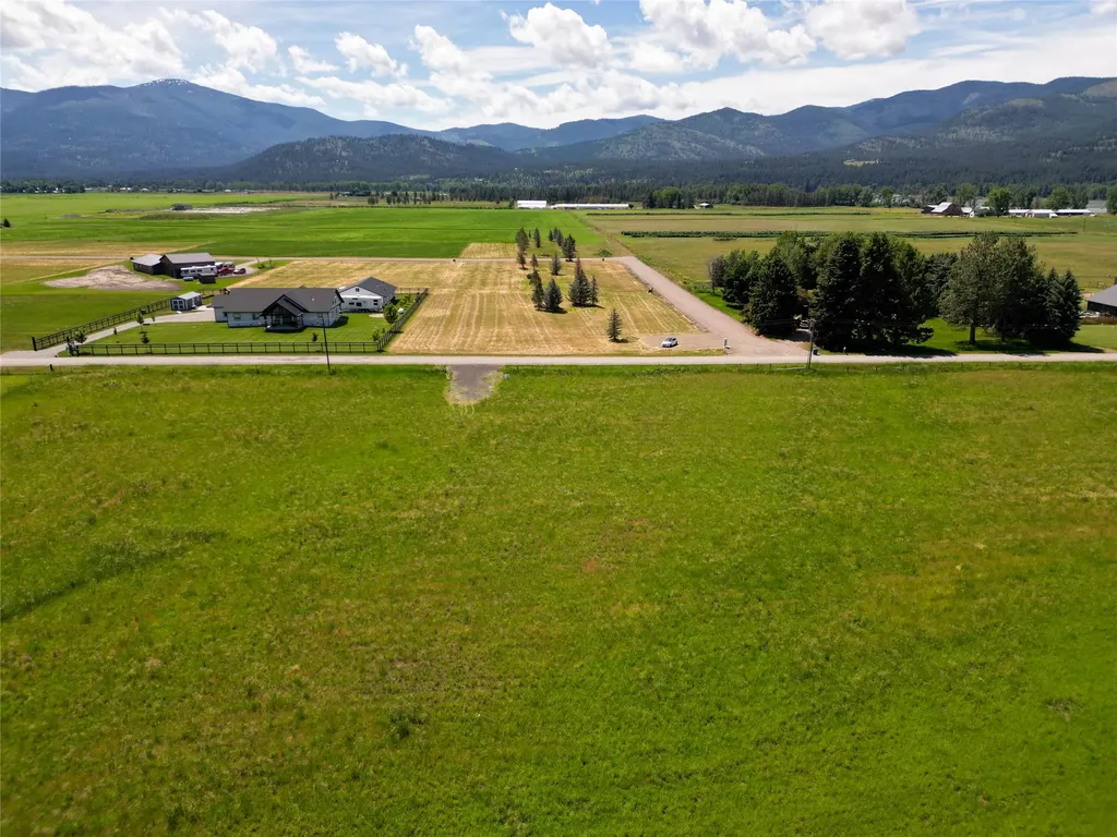 Lot 2 Stonebrook Lane Plains MT 59859