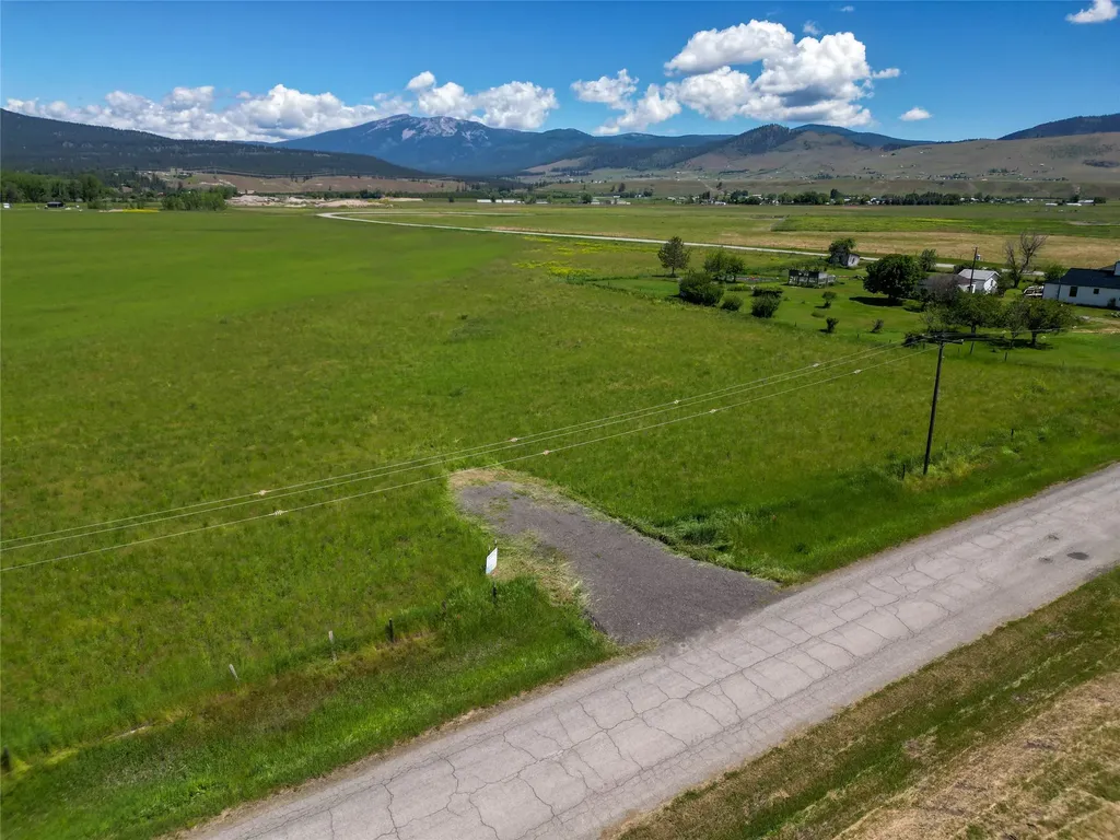 Lot 2 Stonebrook Lane Plains MT 59859