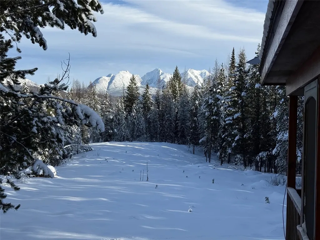 15633 North Fork Road Polebridge MT 59928