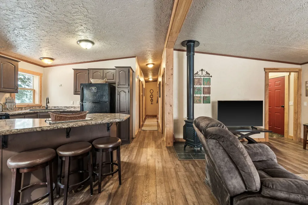 15633 North Fork Road Polebridge MT 59928