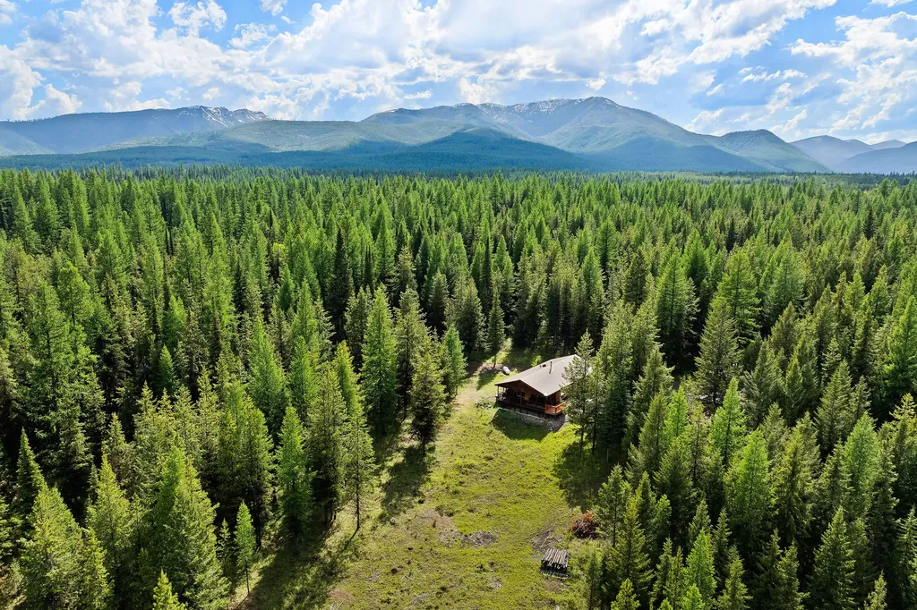 15633 North Fork Road Polebridge MT 59928