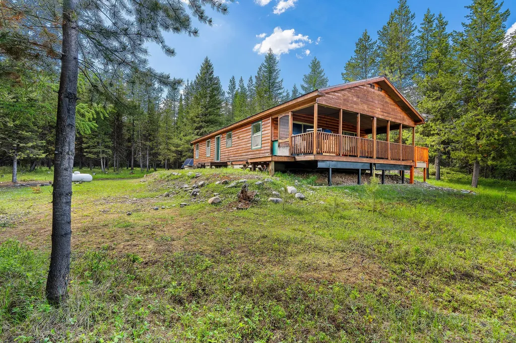 15633 North Fork Road Polebridge MT 59928