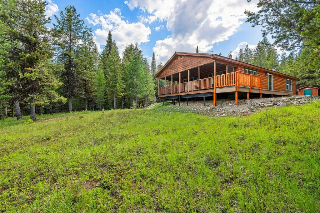 15633 North Fork Road Polebridge MT 59928