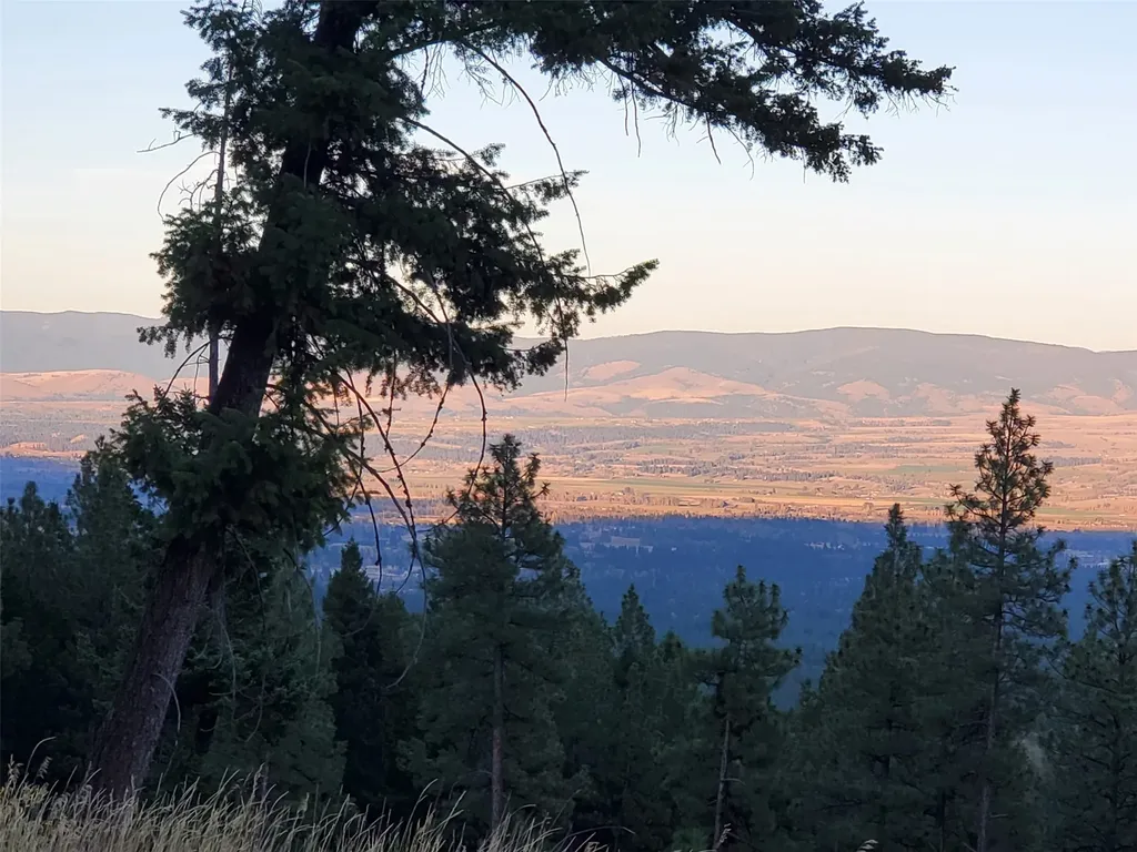 Na Elizabeth Road Victor MT 59875