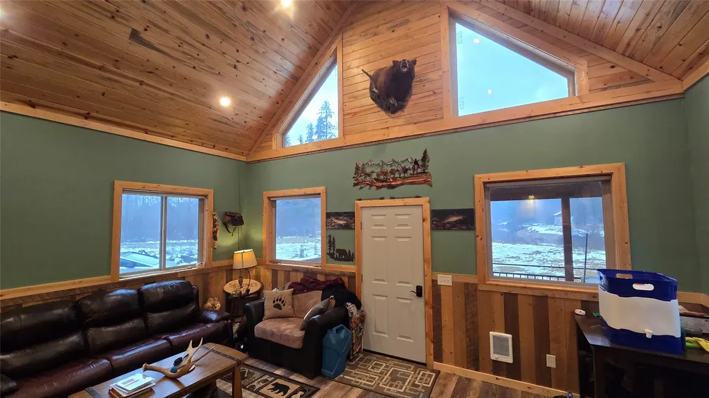 326 River View Drive Troy MT 59935