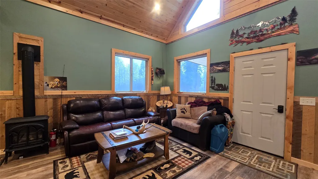 326 River View Drive Troy MT 59935