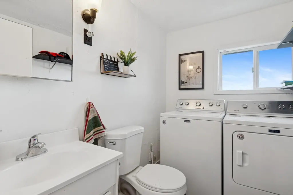 5464 Mt Highway 35 Kalispell MT 59901